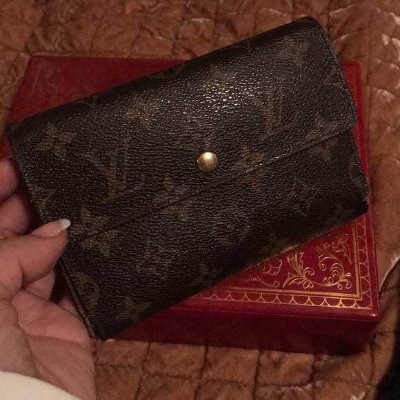 🌺SOLD LV Monogram Porte-Trésor Étui Papier Wallet - Picture 3 of 8